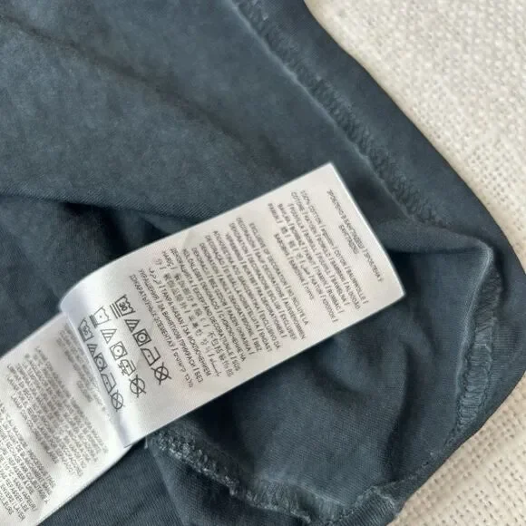 GUESS Men’s Acid Washed Tonal Logo Appliqué Crewneck Short Sleeve T-Shirt Casual - Picture 8 of 9